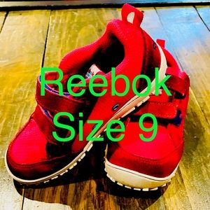 Reebok pink girls shoes size 9